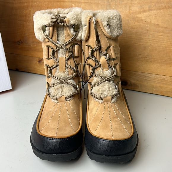 NIB Women’s JBU Southgate Tan Lightweight Winter Boots - Picture 3 of 6